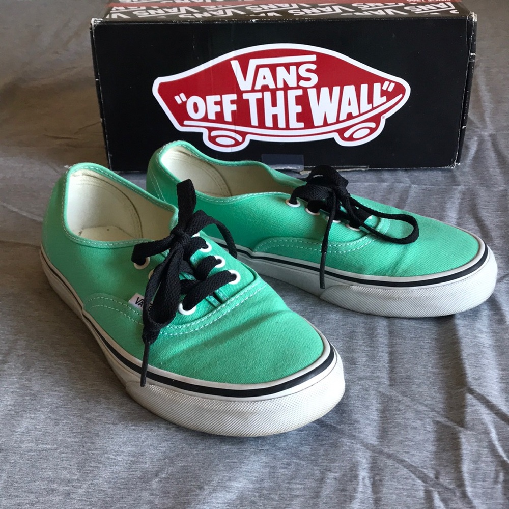 Vans Authentic